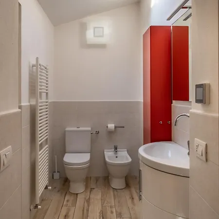 Ponte Pietra - Apartment *